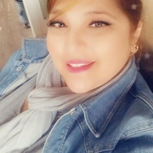 Meet your Posher, Morena